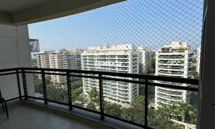Apartamento para alugar com 89m², 3 quartos, 2 banheiros, 1 vaga de garagem.