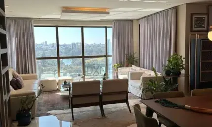 Apartamento com vista permanente pro lago no Edifício Palazzo Veronesi