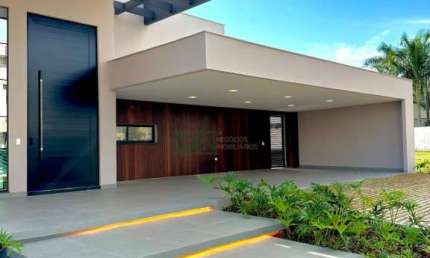 CASA EM ALTO PADRÃO COM 4 SUÍTES NO VILLÁGIO DO ENGENHO