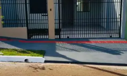 Casa com 2 quartos à venda na Rua Afonso Miliorini, 381, Jardim Europa, Cambé