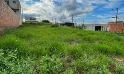 Terreno à venda na Rua Serra dos Orgãos, 231, Residencial Alto Paraíso, Cambé