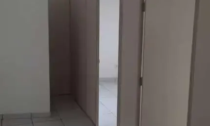 Sala comercial para alugar no bairro Centro - Poá/SP