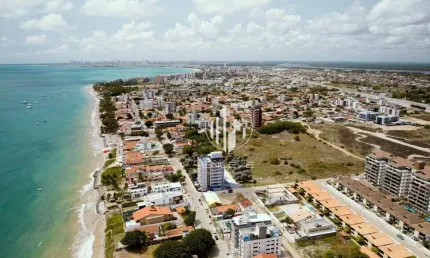 Apartamento com 2 e 3 Quartos na Beira Mar da Praia de Camboinha