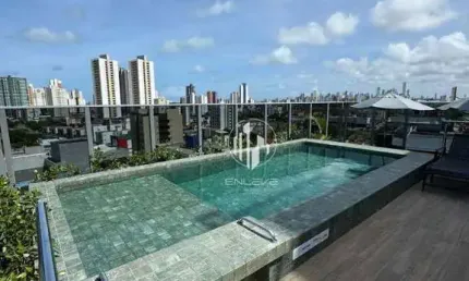 Apartamento térreo com área externa e com 02 quartos no Aeroclube