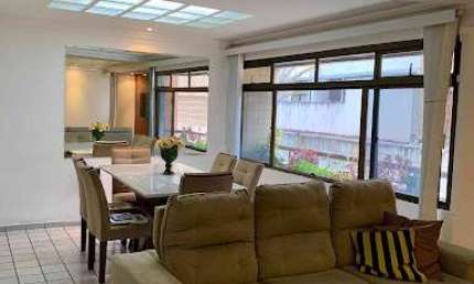 Apartamento de 109m2 com 3 Quartos + DCE, em Tambaú
