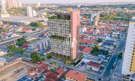Apartamento com 2 Quartos ao Lado da Avenida Epitácio Pessoa