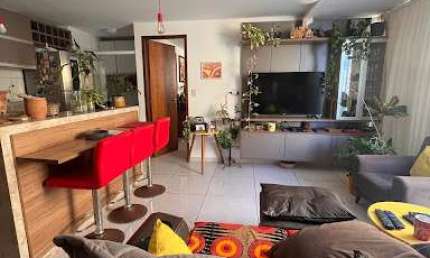 Apartamento com 2 Suítes e Varanda Vista Mar, na Beira Mar do Jardim Oceania