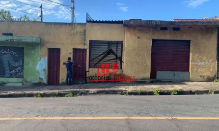 TERRENO À VENDA COM CASA, LOJA E BARRAÇÃO – GLÓRIA – 349 mil - BH.