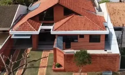 TROPICAL - SUÍTE, 2 QUARTOS, ESPAÇO GOURMET, PISCINA, 2 VAGAS, A/C-182m²