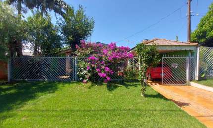 SANTA CRUZ - LOTE DE 12X30,5M = 366M² C/CASA DE MADEIRA EM CIMA DE 116m²