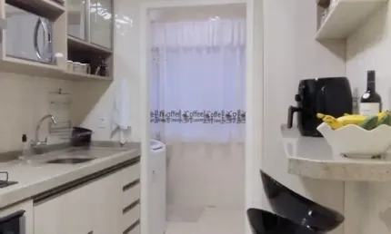 NEVA - 1 SUÍTE, 2 QUARTOS, SALA, COZINHA, BWC, 1 VAGA, A/PRIV. 76m²