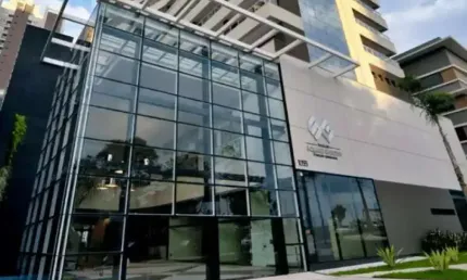 Sala comercial à venda em gleba palhano, londrina  por r$ 561.000