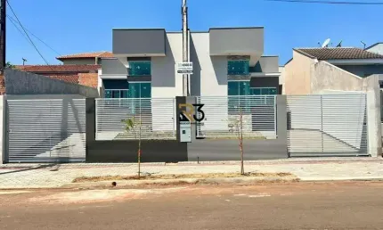 Casa com 3 quartos à venda no Colúmbia, Londrina  por R$ 375.000