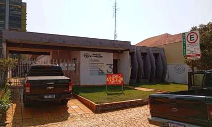 Casa com 4 quartos para alugar no Centro, Cambé  por R$ 5.200