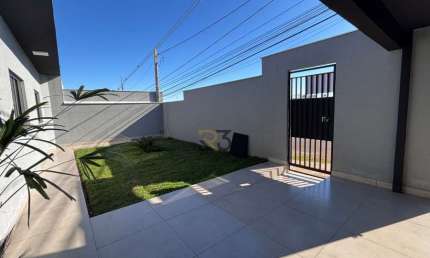 Casa com 3 quartos à venda no Colúmbia, Londrina  por R$ 380.000