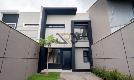 Casa com 3 quartos para alugar no Portal de Versalhes 1, Londrina  por R$ 5.490
