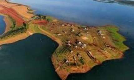 Terreno à venda em Paranagi, Sertaneja  por R$ 742.000