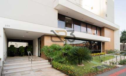 Apartamento com 3 quartos para alugar em Gleba Palhano, Londrina  por R$ 3.900