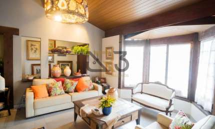 Casa com 3 quartos à venda no Petrópolis, Londrina 