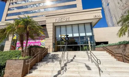 Sala comercial para alugar na Bela Suiça, Londrina  por R$ 22.250