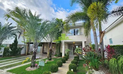 Casa a Venda Alphaville Litoral Norte 1 | CASA | 349,36m² | 4 suítes | PORTEIRA FECHADA | Piscina | Área Gourmet | 4 vagas | Litoral Norte