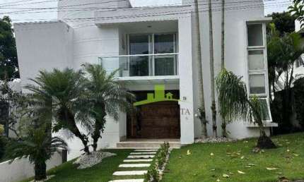Casa de Luxo à Venda em Alphaville Salvador I (Cond. Itaparica) | 4 Suítes | 596m² | Piscina Privativa | R$ 5.000.000