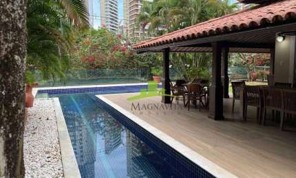Casa à venda no condomínio Parque Lucaia, Horto Florestal, 800m² de área construída, 1.280m² de terreno, 4 suítes, piscina com raia, R$ 7.000.000,00