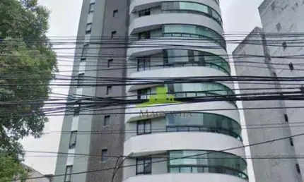 Apartamento Alto Padrão à venda na Graça, 285m², 4 Suítes + Gabinete, Mansão José Maria de Magalhães Netto, 1 por andar, 4 vagas. Exclusividade!