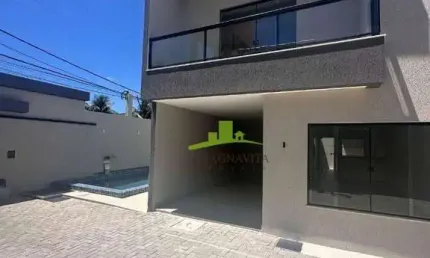Casa Alto Padrão à Venda, Condomínio Fechado. Pitangueiras, 165m², 4 Suítes, Lavabo, Varanda, Porcelanato, Piscina. Área Gourmet. Oportunidade!