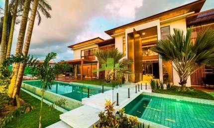 Casa de Luxo à Venda no La Laguna, Praia do Forte, 654m², 5 Suítes, Piscina 120m², Área Gourmet, 6 vagas. Alto Padrão com Elegância e Exclusividade