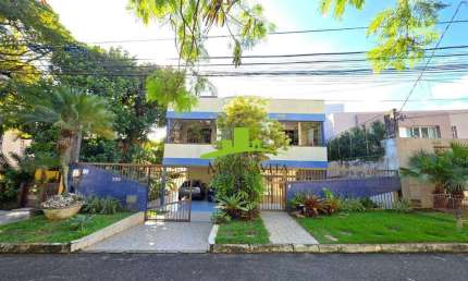 Casa Alto Padrão à Venda no Horto Florestal, Condomínio Quintas do Candeal, 4 Suítes + Gabinete, 583m², Piscina, Gourmet e Muito Espaço e Conforto!