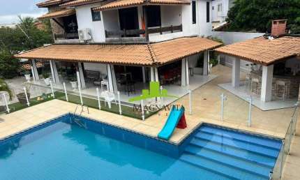 Vilas do Atlântico. Casa à venda Alameda fechada, 373m², 6/4 (3 suítes internas + 3 suítes externas), Piscina, Espaço Gourmet. Excelente Oportunidade!