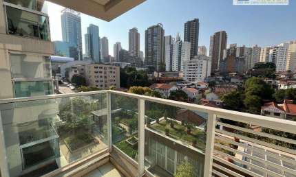 Cond São Paulo II - Sobrado 3 dorms/1ste. Piscina, churrasqueira, lareira!