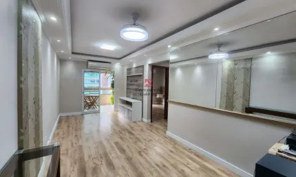 Apartamento com planejados 2 dormitórios 1 suíte sacada gourmet a 100m da praia