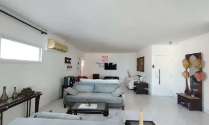 Cobertura 04 dormitórios 02 suítes 200m da praia- piscina sauna privativa enorme