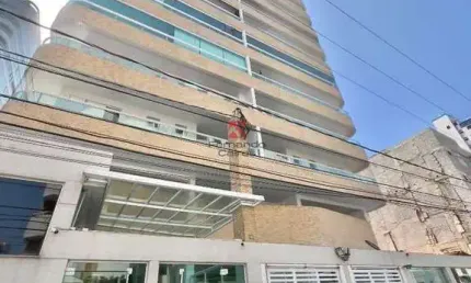 Apartamento 1 dorm com sacada gourmet e lazer na cobertura – 250m da praia!