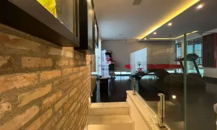 Cobertura duplex com piscina privativa, suíte master e vista – 257m² de conforto