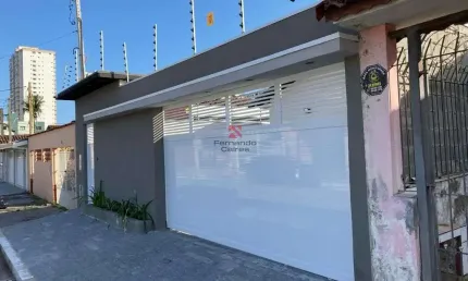Casa térrea isolada com 4 dormitórios 2 suítes, 4 vagas e piscina no caiçara