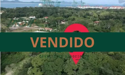 Terreno localizado na rua 2720 n°735, no balneário farol do itapoá ll