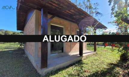 Alugo mensal, casa próxima ao Porto Itapoá (sem mobilia)