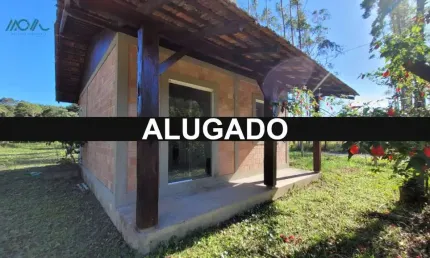 Alugo mensal, casa próxima ao Porto Itapoá (sem mobilia)