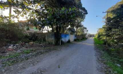 Três terrenos juntos, na região central de Itapoá - Balneário São José