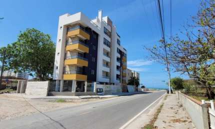 Residencial Porto Calle  - Apartamento quadra mar em Itapoá