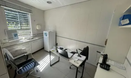 Sala comercial para alugar na Rua Jorge Nasralla, 270, Vila Guedes de Azevedo, Bauru