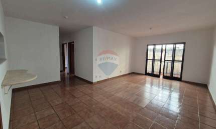 Apartamento à Venda, Jardim Irajá, 3 quartos, 3 banheiros, Área útil com 105,97m², Ribeirão Preto/SP-R$ 325.000