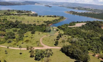 Lotes exclusivos à Venda na Serra da Canastra:  com Vista Eterna para a Represa de Delfinópolis!