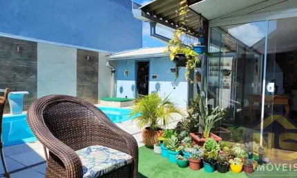 Casa semi mobiliada no Bairro Santa Regina em Itajaí SC