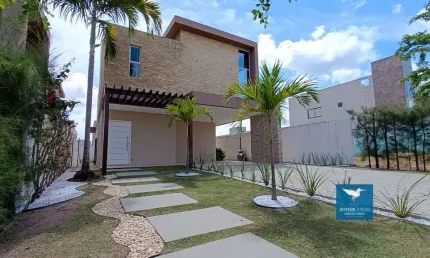 Casa Duplex Nova na Cidade Alpha (Terras Alphaville 02), 215m2, 04 Suítes, Varandão, Paisagismo, Lote 335,50m2, 01 Quarto/Gabinete no piso Inferior, Dependência de Empregada, 04 Vagas