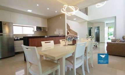 Casa Duplex com Energia Solar e Mobiliada no Condomínio Jardins do Lago Eusébio (Porteira Fechada), 195m2, 03 Suítes, Closet, Gabinete, Varanda Gourmet, Lote Nascente com 310m2, 03 Vagas