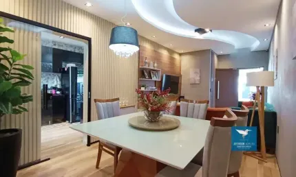 Casa Plana de Alto Padrão Totalmente Projetada em Rua Pública na Região Central do Eusébio, 03 Suítes, Closet, 180m2, Amplo Lote, Deck e Piscina Privativos, 04 Vagas (Porteira Fechada)